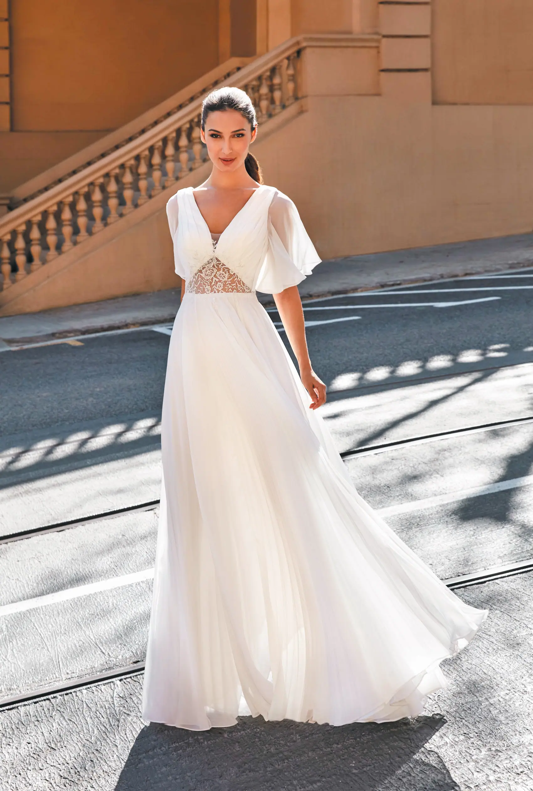 Mariée en robe à Nivelles, Au fil et à mesure