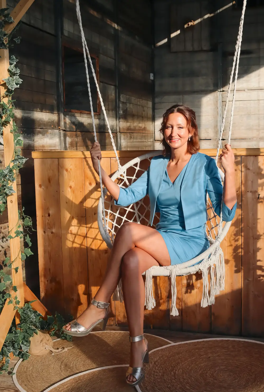 Ensemble tailleur bleu du prêt-à-porter féminin